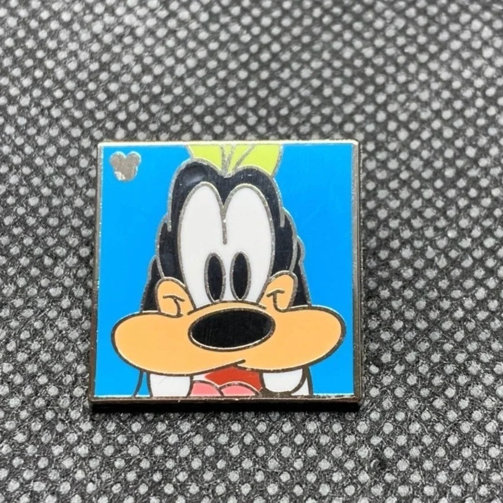 2012 Goofy Character Faces Disney pin set WDW trading pins